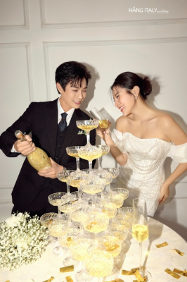 Bộ Ảnh Cưới Bên Tháp Rượu: Không Khí Tiệc Tùng Đỉnh Cao Cùng Hằng Italy Studio