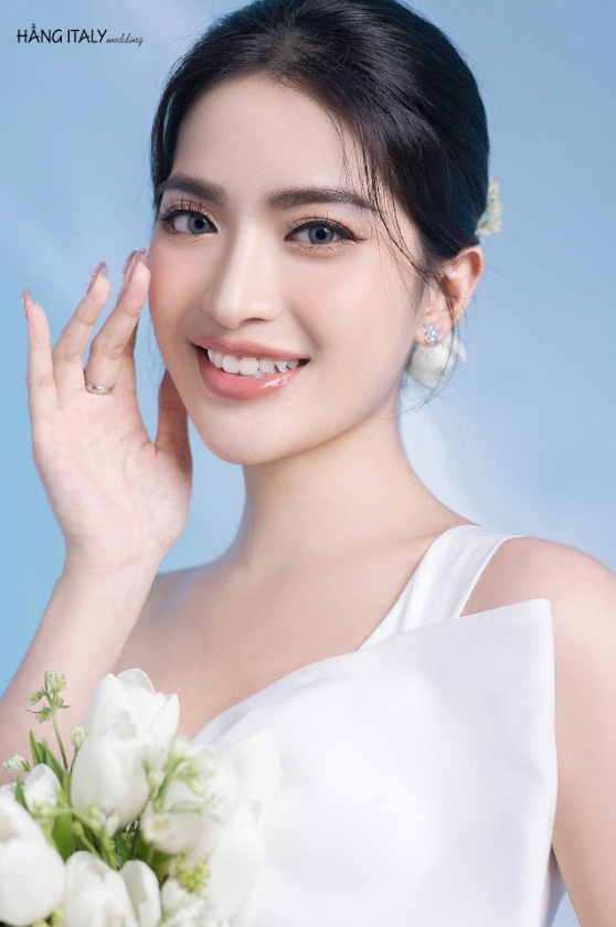 Những Lý Do Gói Chụp Cưới Studio Của Hằng Italy Studio Là Sự Lựa Chọn Đỉnh Nhất 2025